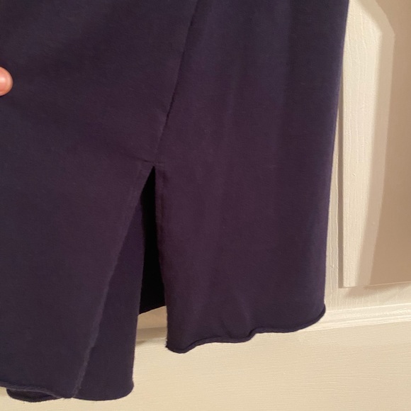 Crown and Ivy L/S top - Picture 4 of 4